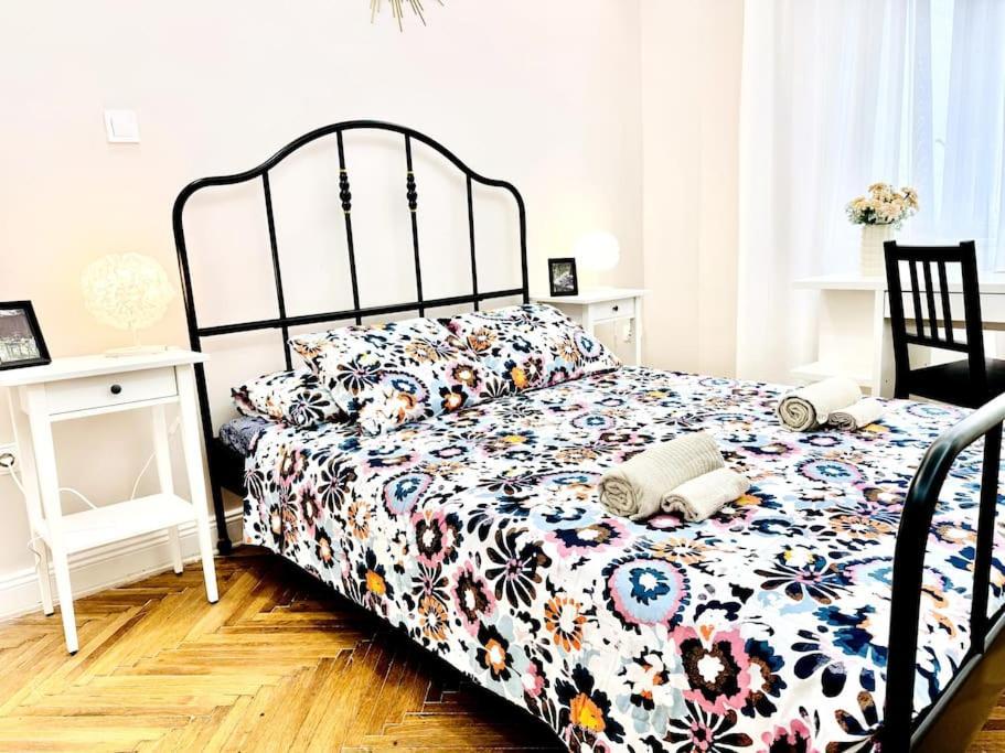F1 Ultra Danube Flat *
